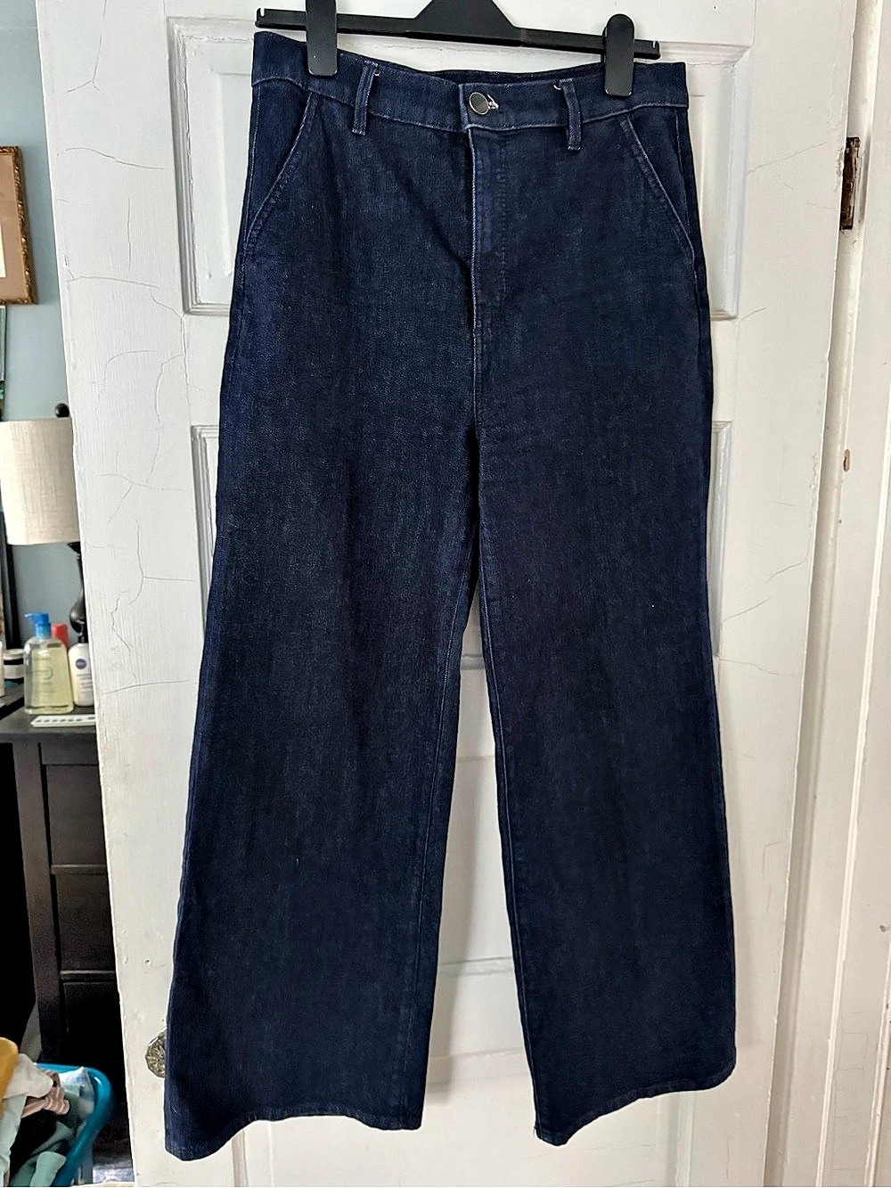 Ann Taylor Petite Trouser Jeans 
Size 12P, Like New